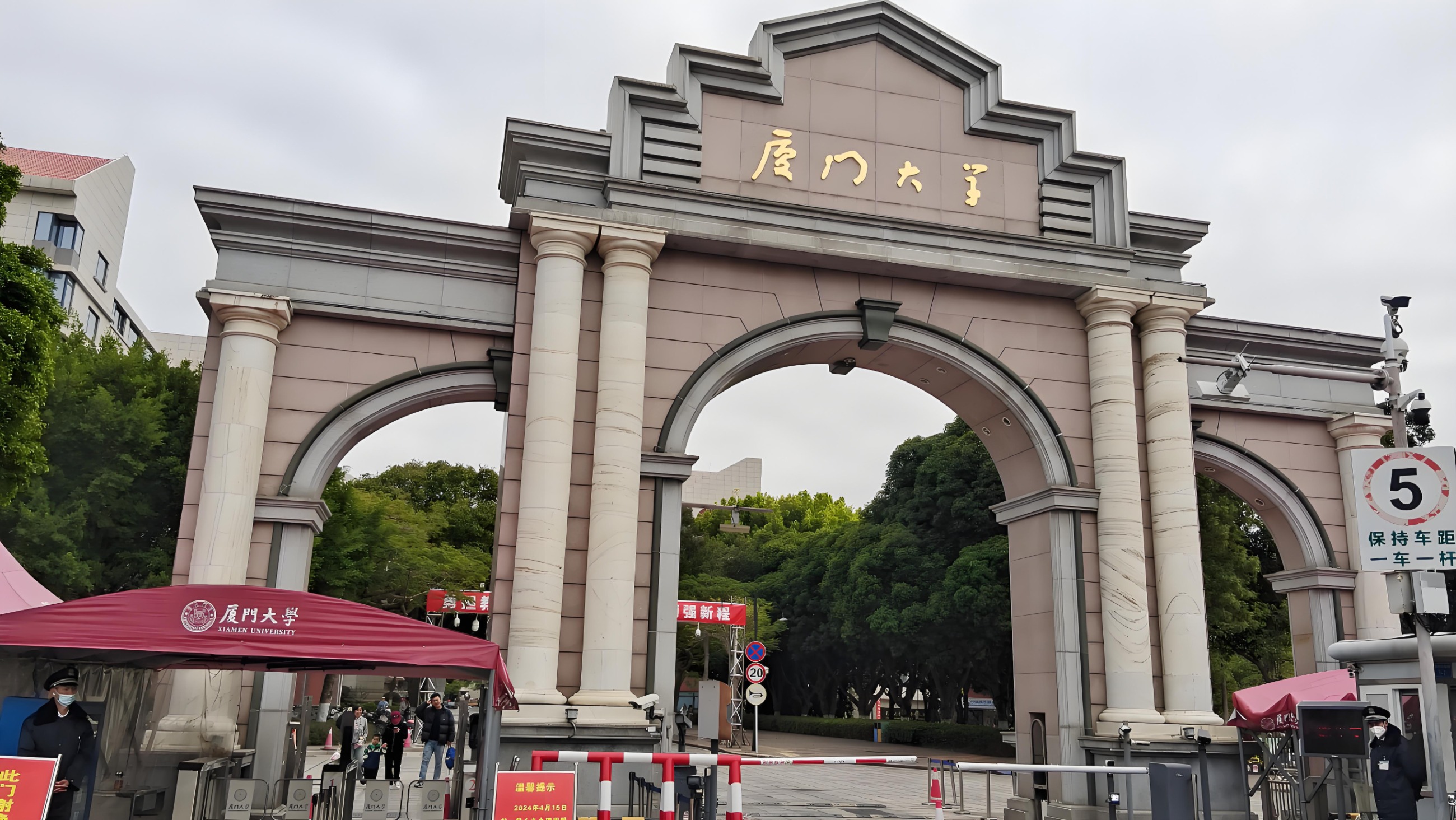 潔博利感應(yīng)水龍頭工程案例圖